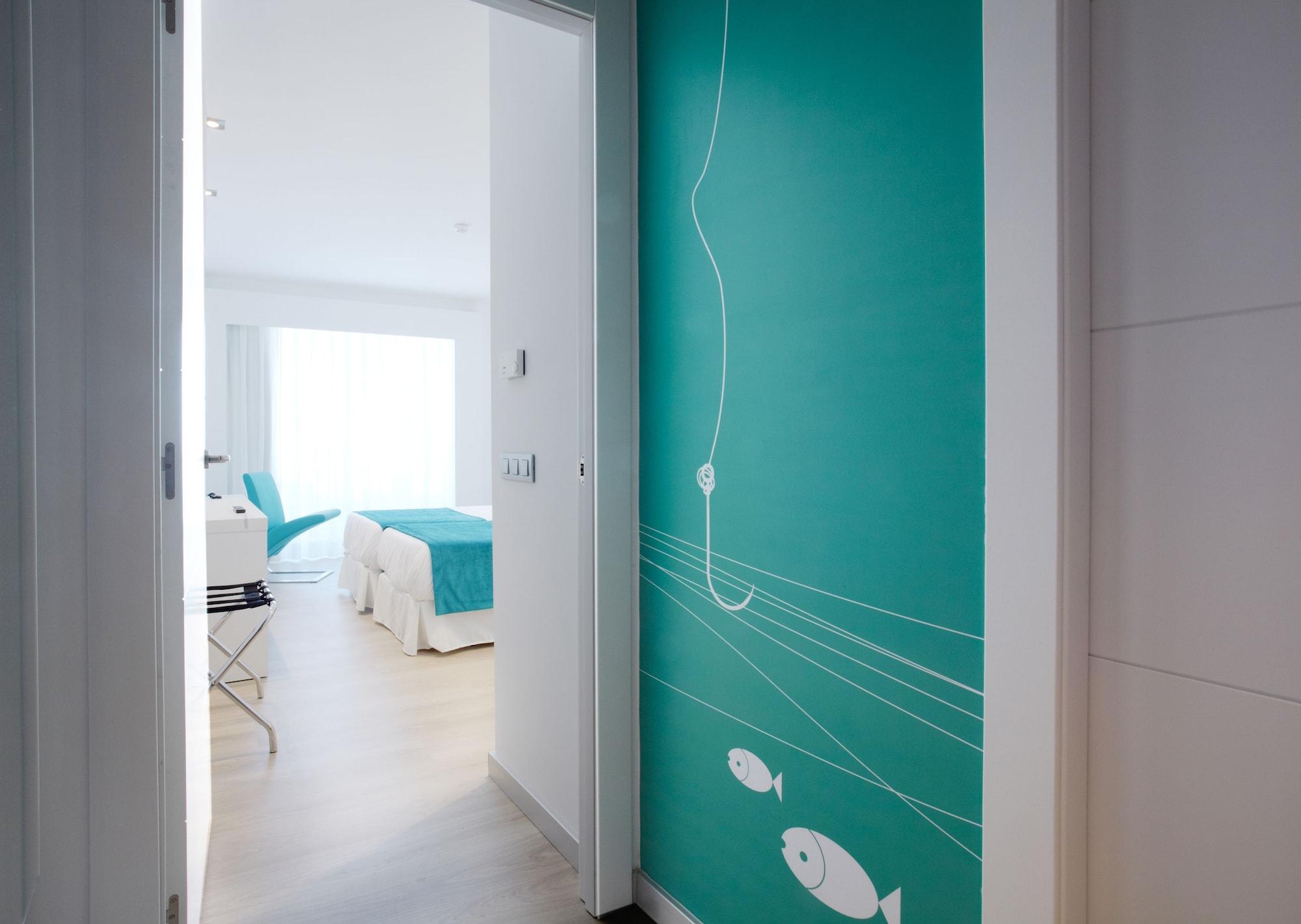 Hotell Costa Azul 4*