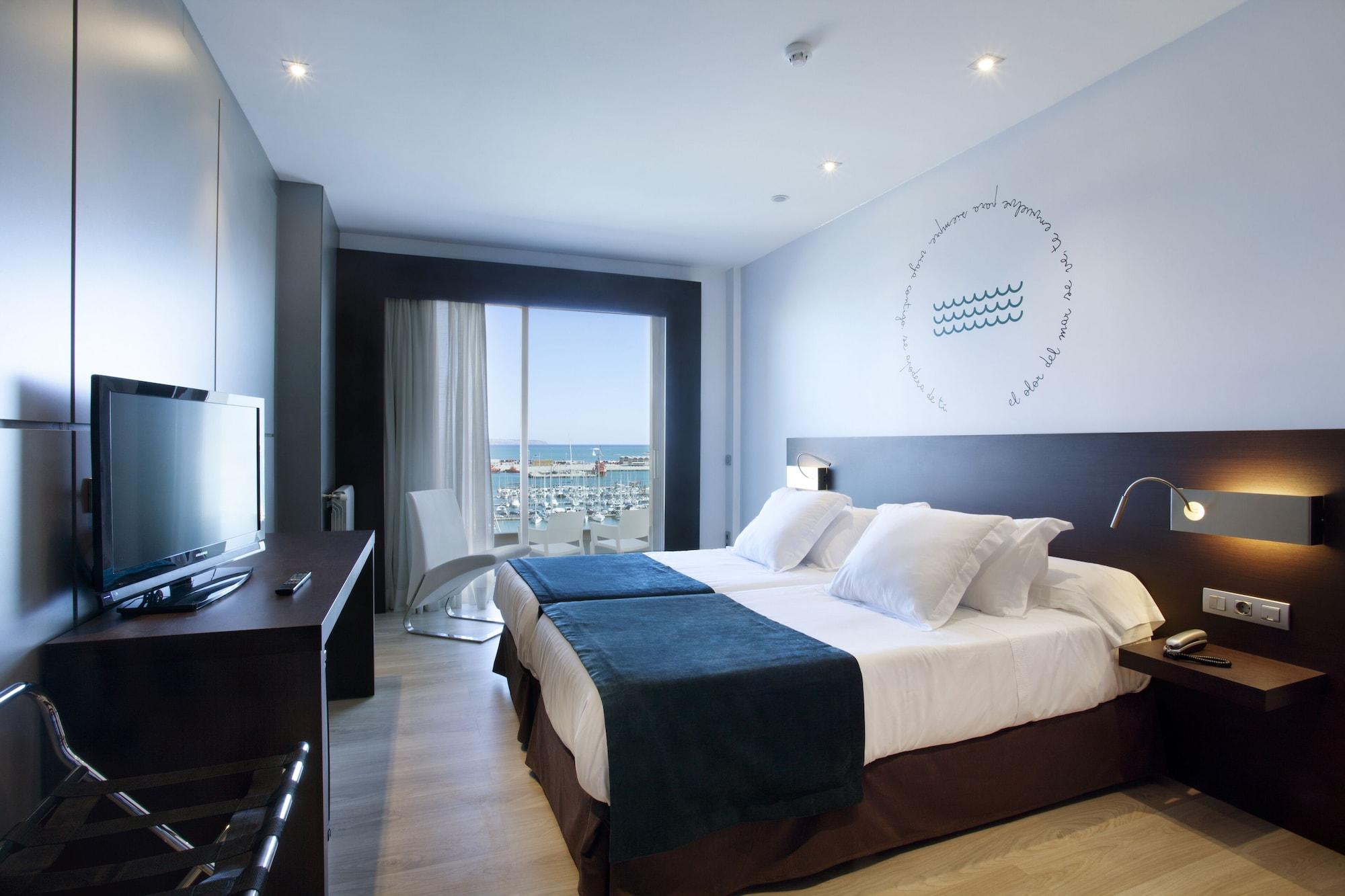 Costa Azul Hotell 4*
